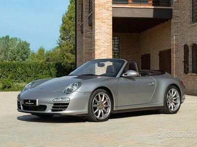 Usata Porsche 911 Carrera 4S Cabriolet 385 CV (283 kW) 2009 Grigio Cabrio