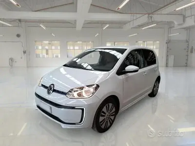 Usata VW e-up! 60 kW (82 CV) 2021 Bianco Utilitaria
