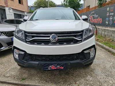 Usata SsangYong Korando Limited 150 CV (110 kW) 2018 Bianco SUV