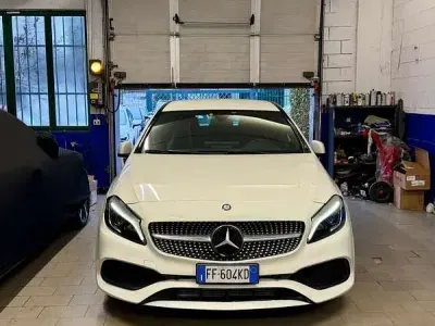 Usata Mercedes A160 Business 102 CV (75 kW) 2016 Bianco Utilitaria