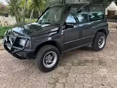 Usata Suzuki Vitara 1989 Grigio SUV