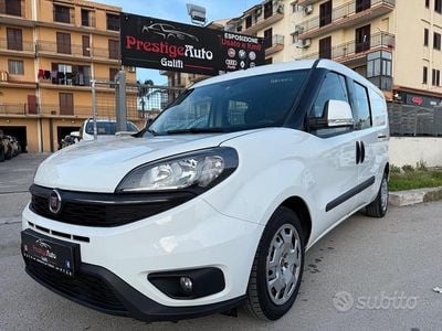 Usata Fiat Doblò 105 CV (77 kW) 2020 Bianco Monovolume