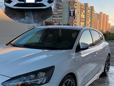 Usata 2018 Ford Focus ST-Line | 15.000 € (Molto cara)