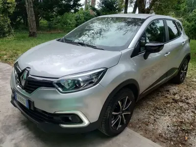 Usata Renault Captur Business 90 CV (66 kW) 2019 SUV
