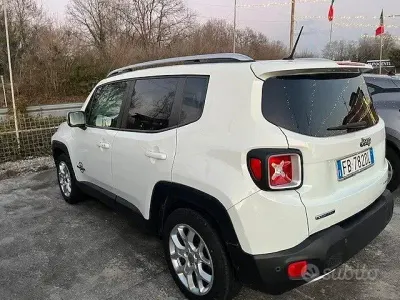 Usata Jeep Renegade Limited 120 CV (88 kW) 2015 Bianco SUV