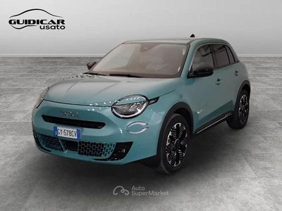 Usata Fiat 600 La Prima 110 CV (80 kW) 2025 Blu/azzurro SUV