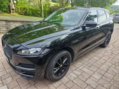 Usata Jaguar F-Pace Prestige 179 CV (131 kW) 2018 Nero SUV