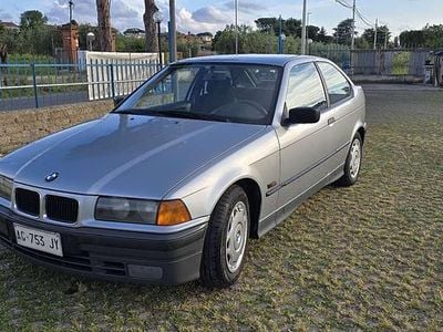 Usata 1990 BMW 316 Berlina | 7000 €