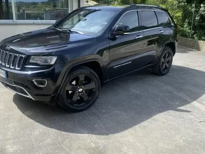 Usata Jeep Grand Cherokee 250 CV (183 kW) 2013 Nero SUV