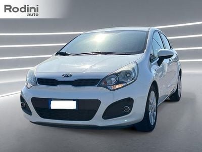 Usata Kia Rio EX 75 CV (55 kW) 2012 Bianco Berlina