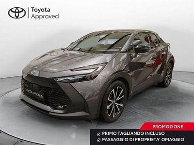 Usata Toyota C-HR Trend 140 CV (102 kW) 2024 Grigio SUV