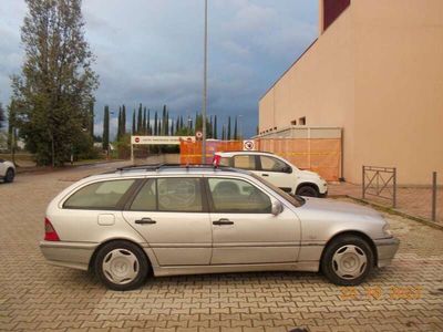 usata Mercedes C220 C SW 220 td cdi Classic