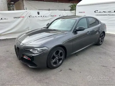 Usata Alfa Romeo Giulia Sprint 190 CV (139 kW) 2020 Grigio Berlina
