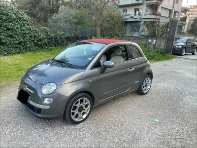 Usado Fiat 500C Lounge 69 CV (50 kW) 2015 Gris Descapotable
