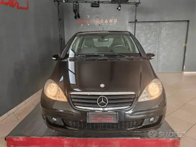 Usata Mercedes A180 Avantgarde 109 CV (80 kW) 2008 Nero Berlina