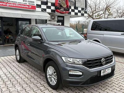 Usata VW T-Roc Style 150 CV (110 kW) 2022 Grigio SUV