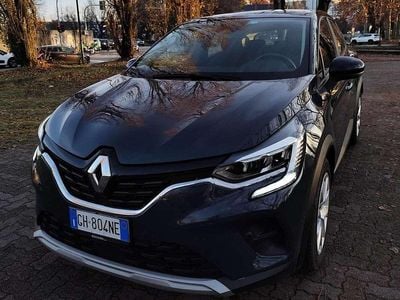 Usata Renault Captur 145 CV (106 kW) 2022 Blu/azzurro SUV
