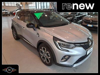 Usata Renault Captur Techno 94 CV (69 kW) 2023 Argento milano tetto nero SUV