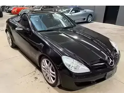 Usata Mercedes SLK200 192 CV (141 kW) 2007 Nero Cabrio