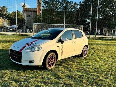 Gebraucht Fiat Punto 77 PS (56 kW) 2009 Weiß Kleinwagen