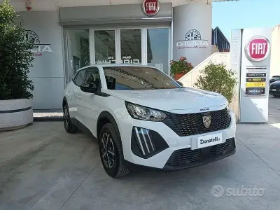 Nuova Peugeot 2008 Style 110 CV (80 kW) 2026 Bianco SUV