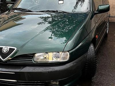 Occasion Alfa Romeo 145 150 ch (110 kW) 1998 Vert Citadine
