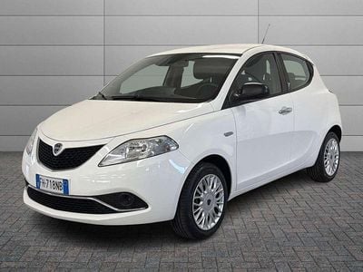 Usata Lancia Ypsilon S 95 CV (69 kW) 2017 Bianco Utilitaria
