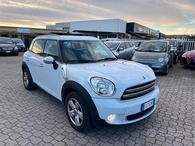 Usata Mini One D Countryman Business 89 CV (65 kW) 2016 Bianco SUV