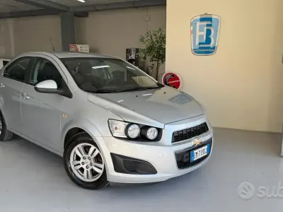 Usata Chevrolet Aveo LT 75 CV (55 kW) 2012 Grigio Berlina