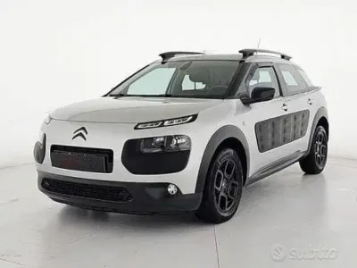 Usata Citroën C4 Cactus Feel 99 CV (72 kW) 2015 Grigio Utilitaria