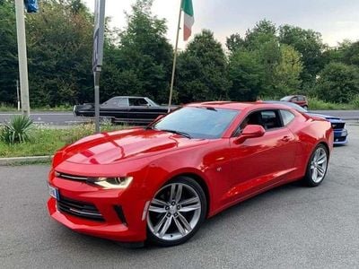 Usata Chevrolet Camaro 275 CV (202 kW) 2018 Rosso Coupé