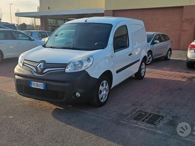 usata Renault Kangoo furgoncino