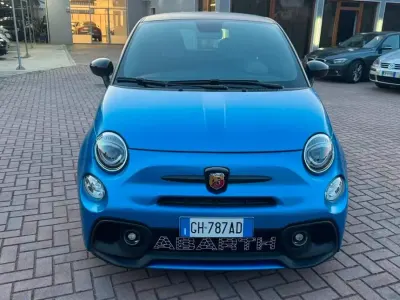 Usata Abarth 595 Turismo 165 CV (121 kW) 2022 Blu Berlina