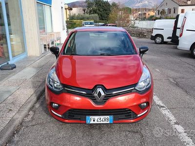 Usata Renault Clio IV Business 90 CV (66 kW) 2019 Rosso Berlina