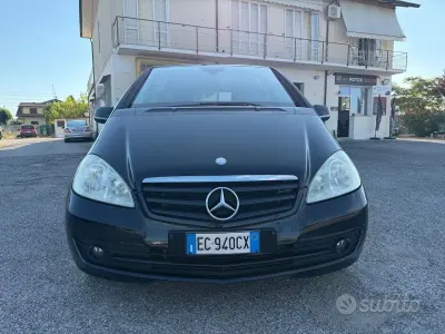 Usata Mercedes A160 95 CV (69 kW) 2010 Nero Berlina