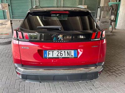 Usata Peugeot 3008 131 CV (96 kW) 2018 Rosso SUV