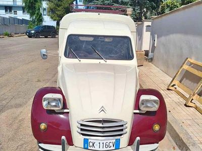 Usata Citroën 2CV 2023 Berlina