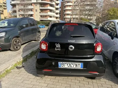 Usata Smart ForFour Pulse 90 CV (66 kW) 2016 Nero Utilitaria