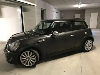 Usata Mini Cooper S 184 CV (135 kW) 2010 Grigio Utilitaria