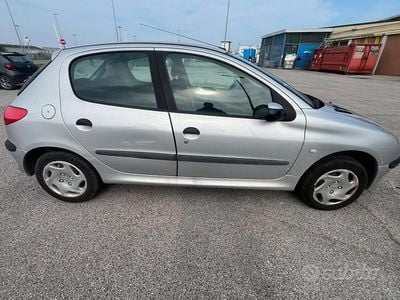 Usata Peugeot 206 CC 2002 Grigio Cabrio