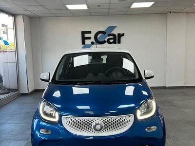 Occasion Smart ForFour Passion 71 ch (52 kW) 2015 Bleue Citadine