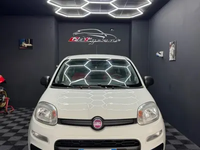 Usata Fiat Panda Easy 95 CV (69 kW) 2016 Bianco Utilitaria