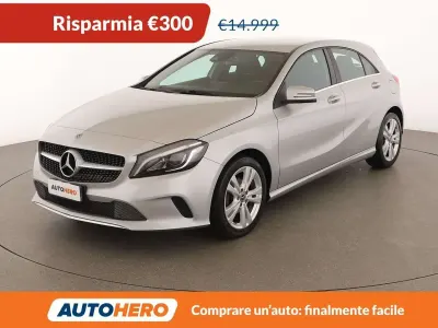 Usata Mercedes A180 Urban 110 CV (80 kW) 2018 Argento Berlina