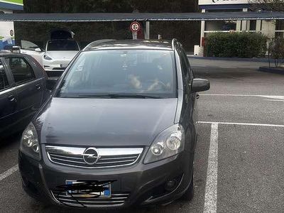 Usata Opel Zafira 150 CV (110 kW) 2012 Monovolume