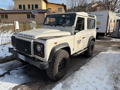 Usata Land Rover Defender S 122 CV (89 kW) 2010 Bianco Station wagon