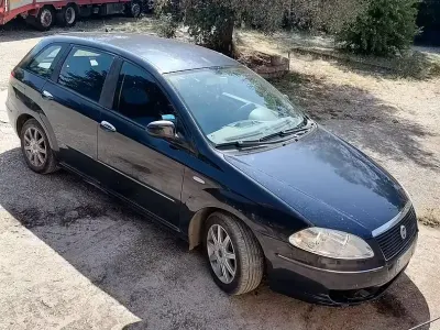 Usata Fiat Croma 120 CV (88 kW) 2007 Bluazzurro Station wagon