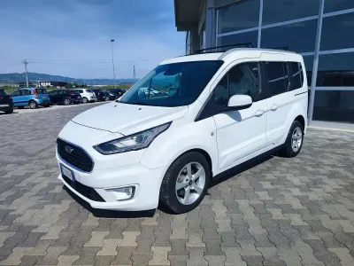 Begagnad Ford Tourneo Connect