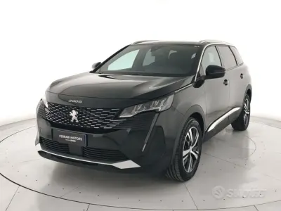 Usata Peugeot 5008 Allure 131 CV (96 kW) 2024 Nero SUV