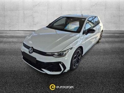 Usata VW Golf VIII R-line Plus 150 CV (110 kW) 2024 Bianco pastello Berlina