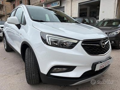 Usata Opel Mokka X 110 CV (80 kW) 2017 Bianco SUV